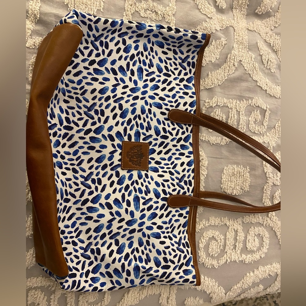 Blue and white design Barrington bag